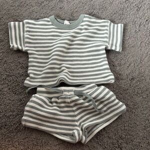 Quincy Mae baby boy set 0-3 months